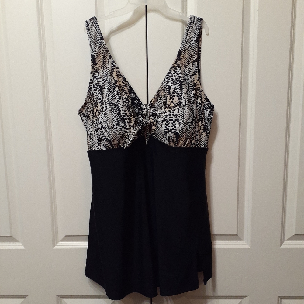 Black & Snakeskin Print Tank Style Skirted One Piece Swimsuit 20W BonPrix